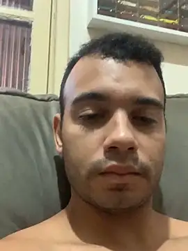 Snapshot of rodrig3105 chatting on February 6, 2025, 1:32 pm rodrig3105 online show from February 6, 2025, 1:32 pm