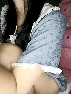 Snapshot of _Linez_ chatting on March 20, 2025, 6:53 pm Linez online show from March 20, 2025, 6:53 pm