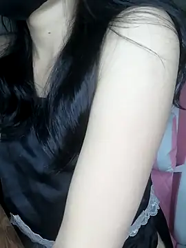 Snapshot of _Linez_ chatting on March 15, 2025, 2:23 pm Linez online show from March 15, 2025, 2:23 pm