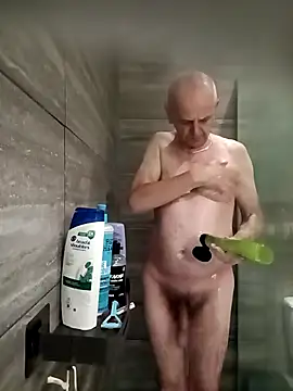 mr english50 online show from October 8, 2025, 6:19 pm