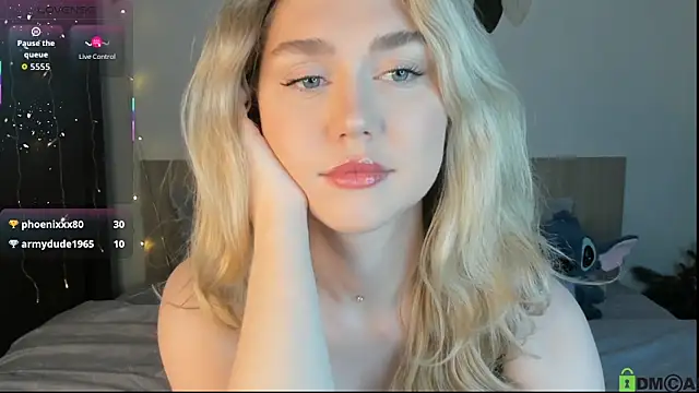 TheVanessaMaes online show from February 13, 2026, 12:10 am