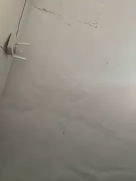 Snapshot of Haralushiaaax chatting on December 22, 2025, 1:50 am Haralushiaaax online show from December 22, 2025, 1:50 am