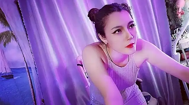 Snapshot of Sugar_lipsz chatting on March 4, 2025, 4:20 pm Sugar lipsz online show from March 4, 2025, 4:20 pm