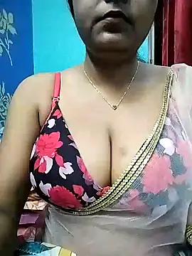 Snapshot of Nancy-22 chatting on February 10, 2025, 6:35 pm Nancy-22 online show from February 10, 2025, 6:35 pm