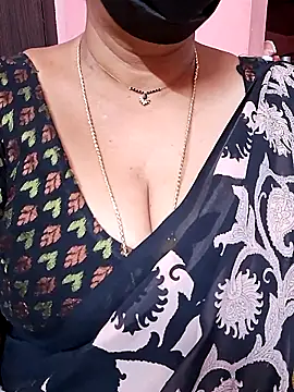 ananya956 online show from November 16, 2025, 11:59 am