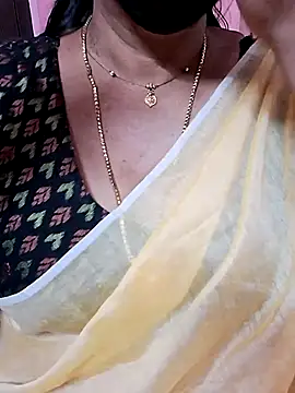 ananya956 online show from October 21, 2025, 5:56 pm