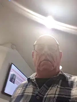 Snapshot of andrejoyfull64 chatting on September 30, 2025, 1:17 pm andrejoyfull64 online show from September 30, 2025, 1:17 pm