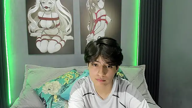 Snapshot of Bryce_Evans chatting on November 10, 2025, 2:55 pm Bryce Evans online show from November 10, 2025, 2:55 pm