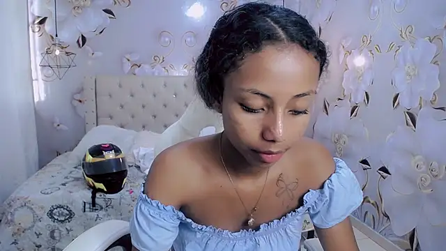 jasmin brunette  online show from January 22, 2025, 2:35 pm