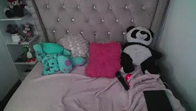 CherieCurl online show from January 17, 2026, 4:16 am