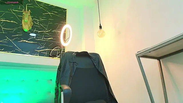 Bella salvatore online show from November 29, 2025, 5:46 pm