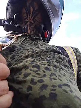 Snapshot of taaylor33 chatting on January 15, 2026, 8:56 pm taaylor33 online show from January 15, 2026, 8:56 pm