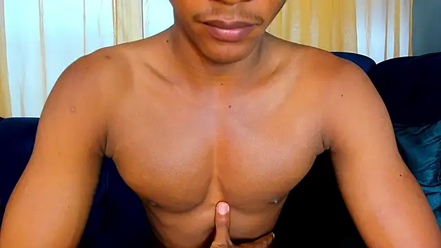 Snapshot of Ethan_Fox11 chatting on March 14, 2025, 5:35 pm Ethan Fox11 online show from March 14, 2025, 5:35 pm