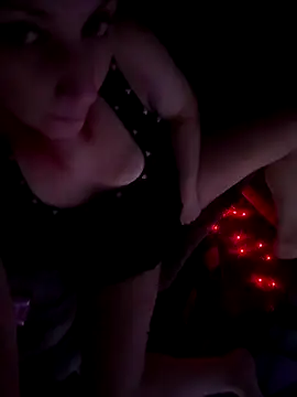 Snapshot of DeeLight124 chatting on September 13, 2025, 10:26 am DeeLight124 online show from September 13, 2025, 10:26 am