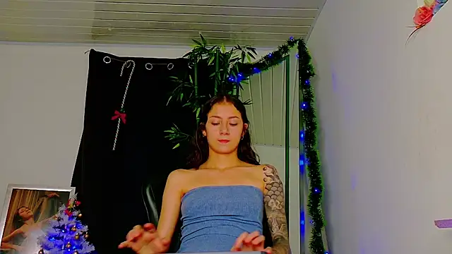 scarlet-jonesx online show from January 10, 2026, 11:22 pm