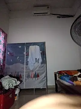 LiuQianXi5726 online show from January 31, 2025, 9:48 am