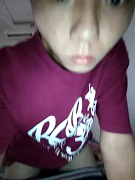 LiuQianXi5726 online show from February 28, 2025, 5:15 am