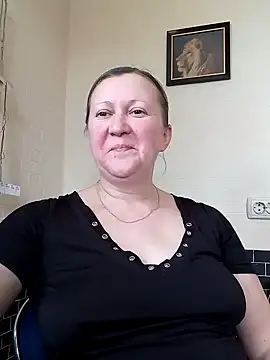 Snapshot of blondyaguar chatting on March 14, 2025, 11:01 am blondyaguar online show from March 14, 2025, 11:01 am