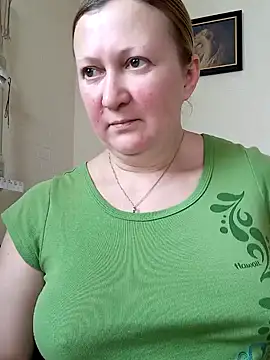 Snapshot of blondyaguar chatting on January 30, 2025, 9:25 am blondyaguar online show from January 30, 2025, 9:25 am