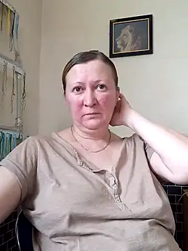 blondyaguar online show from December 19, 2025, 8:27 am