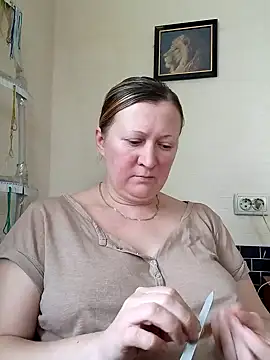 Snapshot of blondyaguar chatting on November 28, 2025, 10:04 am blondyaguar online show from November 28, 2025, 10:04 am