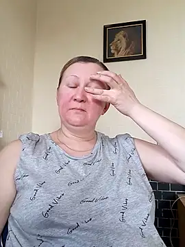 Snapshot of blondyaguar chatting on March 6, 2025, 8:41 am blondyaguar online show from March 6, 2025, 8:41 am