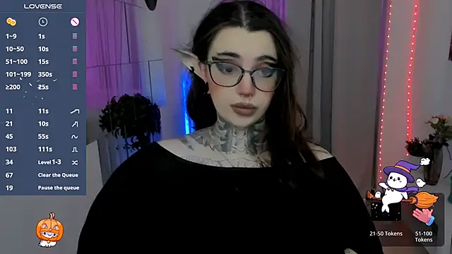 Snapshot of Dixi_Pixi_ chatting on November 9, 2025, 5:44 am Dixi Pixi online show from November 9, 2025, 5:44 am