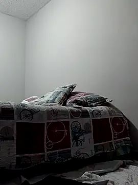 Snapshot of LisbethMoore_ chatting on January 14, 2026, 1:31 am LisbethMoore online show from January 14, 2026, 1:31 am