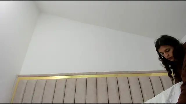 Snapshot of FreyaMoller chatting on January 7, 2026, 2:11 pm FreyaMoller online show from January 7, 2026, 2:11 pm