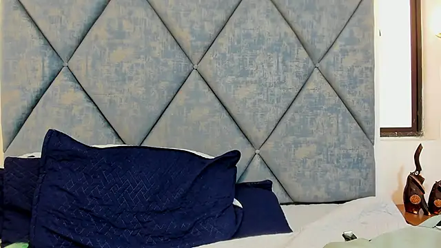 Snapshot of FreyaMoller chatting on January 13, 2026, 1:48 pm FreyaMoller online show from January 13, 2026, 1:48 pm