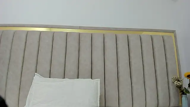 Snapshot of FreyaMoller chatting on February 14, 2026, 7:03 pm FreyaMoller online show from February 14, 2026, 7:03 pm