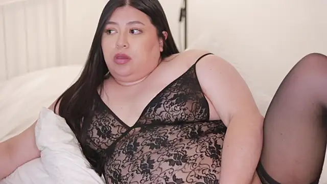 Snapshot of Adia_ chatting on March 9, 2025, 5:11 am Adia online show from March 9, 2025, 5:11 am