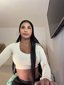 Kimm khalifa online show from March 31, 2026, 3:08 am