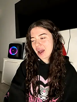 Snapshot of Kimi_Ass chatting on November 18, 2025, 2:42 pm Kimi Ass online show from November 18, 2025, 2:42 pm