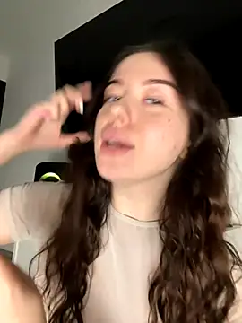 Snapshot of Kimi_Ass chatting on November 17, 2025, 1:04 pm Kimi Ass online show from November 17, 2025, 1:04 pm