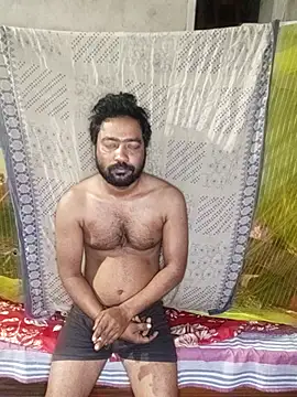 Snapshot of Young_couple143 chatting on November 23, 2025, 12:09 am Young couple143 online show from November 23, 2025, 12:09 am