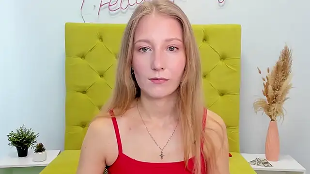 LolaWilsons online show from February 5, 2026, 7:15 am