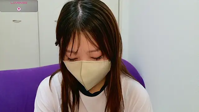 sara-a-jp online show from June 12, 2026, 3:04 am