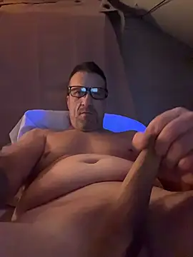 Manwhorxxlcock online show from November 15, 2025, 8:51 am