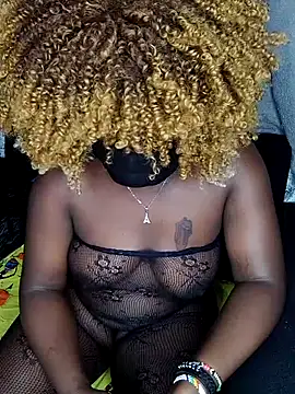 Snapshot of smileyboobs1 chatting on November 8, 2025, 10:13 pm smileyboobs1 online show from November 8, 2025, 10:13 pm