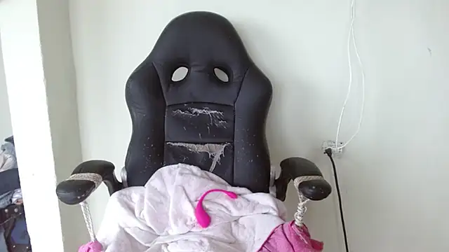 Snapshot of dayana_fonseca chatting on December 14, 2024, 2:53 pm dayana fonseca online show from December 14, 2024, 2:53 pm