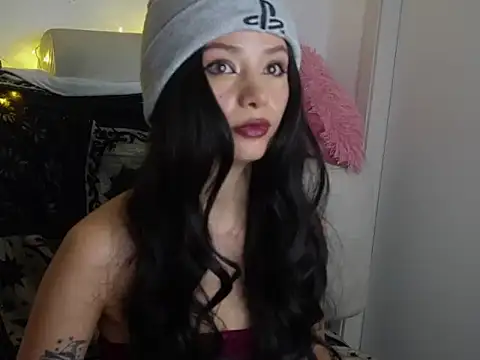 ari kat online show from May 14, 2026, 8:39 pm