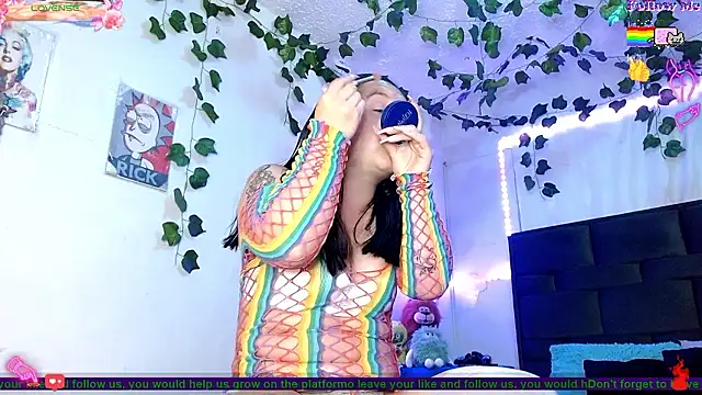 the lesbian game online show from January 12, 2026, 6:47 pm