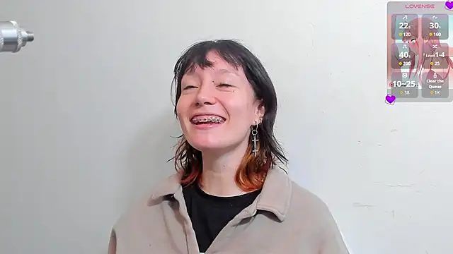 lizzy davis 1 online show from February 23, 2026, 3:52 am