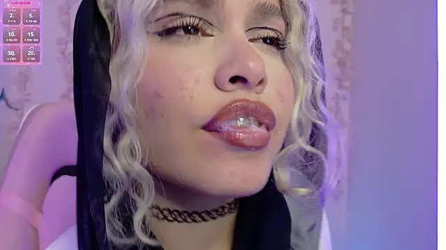 Haelycute online show from March 14, 2026, 3:56 am