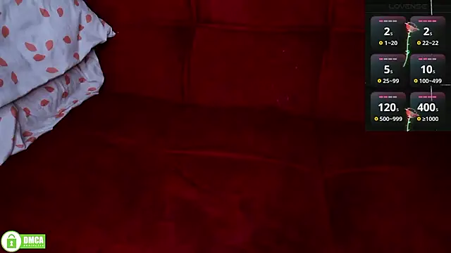 Snapshot of ohpetitemuse chatting on March 14, 2026, 4:02 pm ohpetitemuse online show from March 14, 2026, 4:02 pm