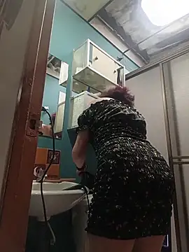 IsisBlake online show from February 18, 2026, 4:47 pm