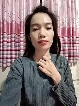 LILIAN999 online show from January 15, 2025, 12:04 pm