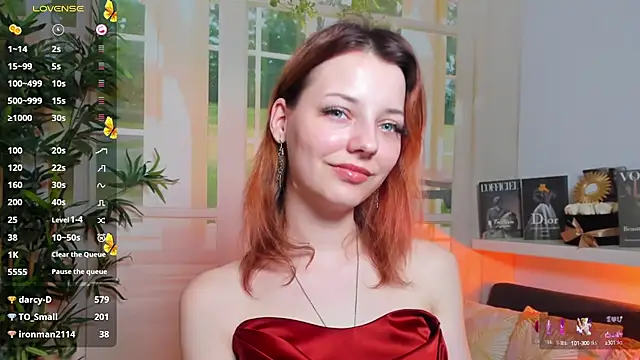 Snapshot of pretty_little_thing chatting on March 15, 2025, 1:30 am pretty little thing online show from March 15, 2025, 1:30 am