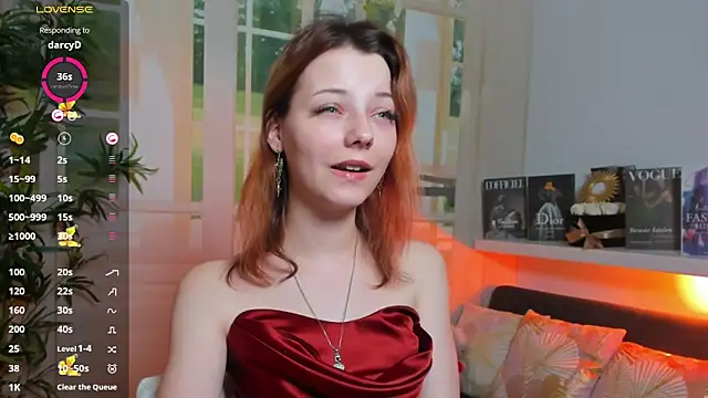 Snapshot of pretty_little_thing chatting on March 14, 2025, 6:18 pm pretty little thing online show from March 14, 2025, 6:18 pm